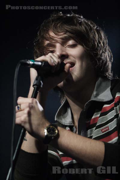 PAOLO NUTINI - 2006-11-06 - PARIS - Elysee Montmartre - 
